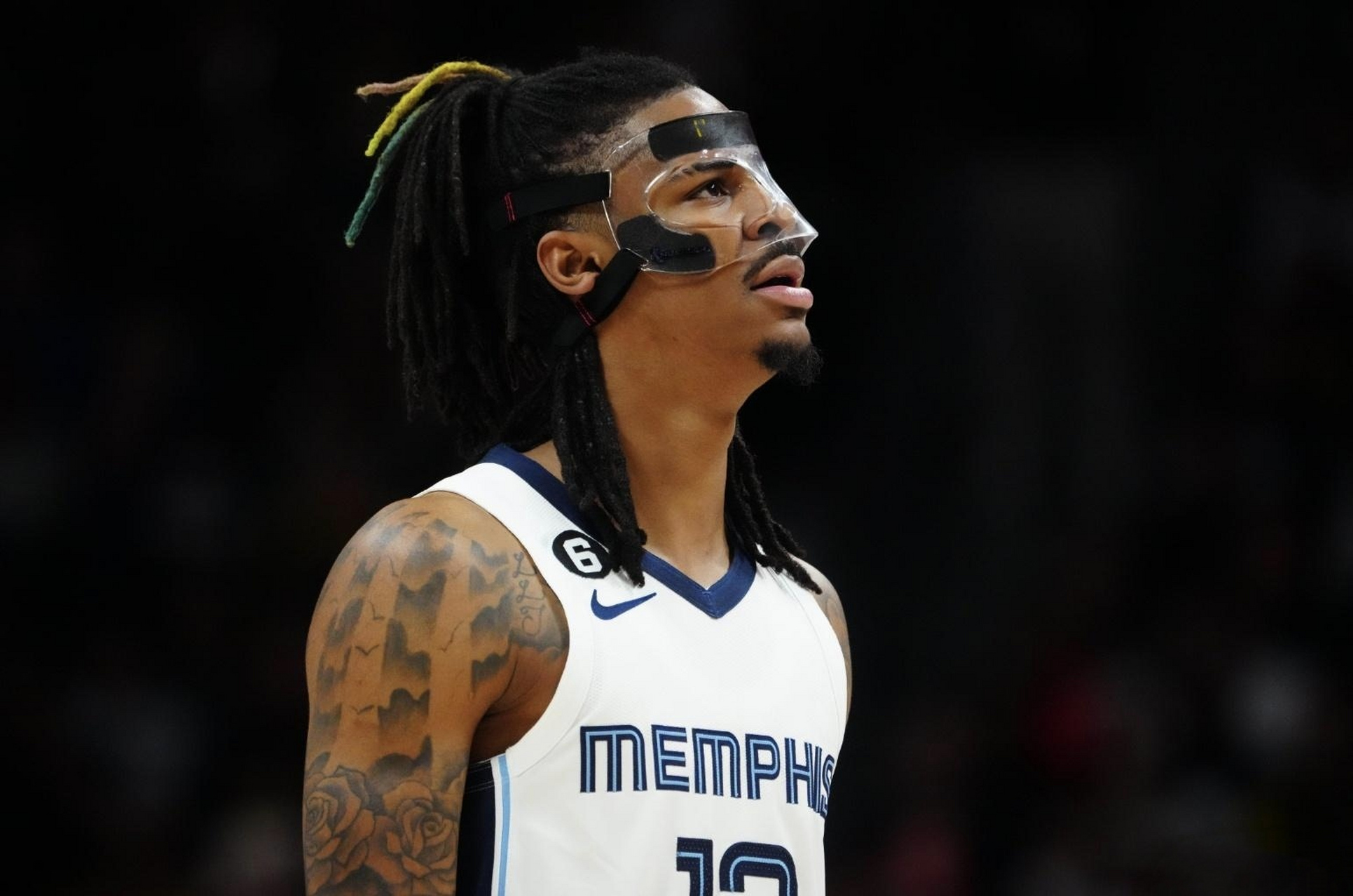 中超赛前再迎强敌；孟菲斯灰熊再遭质疑；主帅态度：话题不断；身体对抗强度拉满的简单介绍