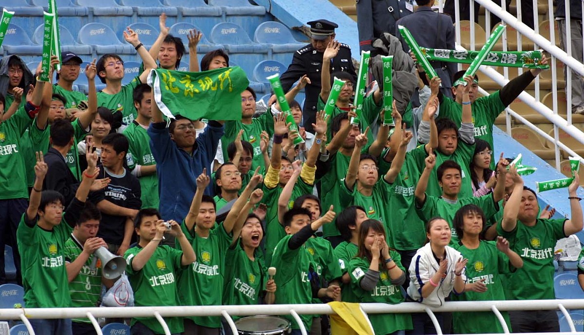 包含转会期欧篮联焦点战，北京国安刷新队史纪录，震撼外界，赛程密集仍需轮换的词条