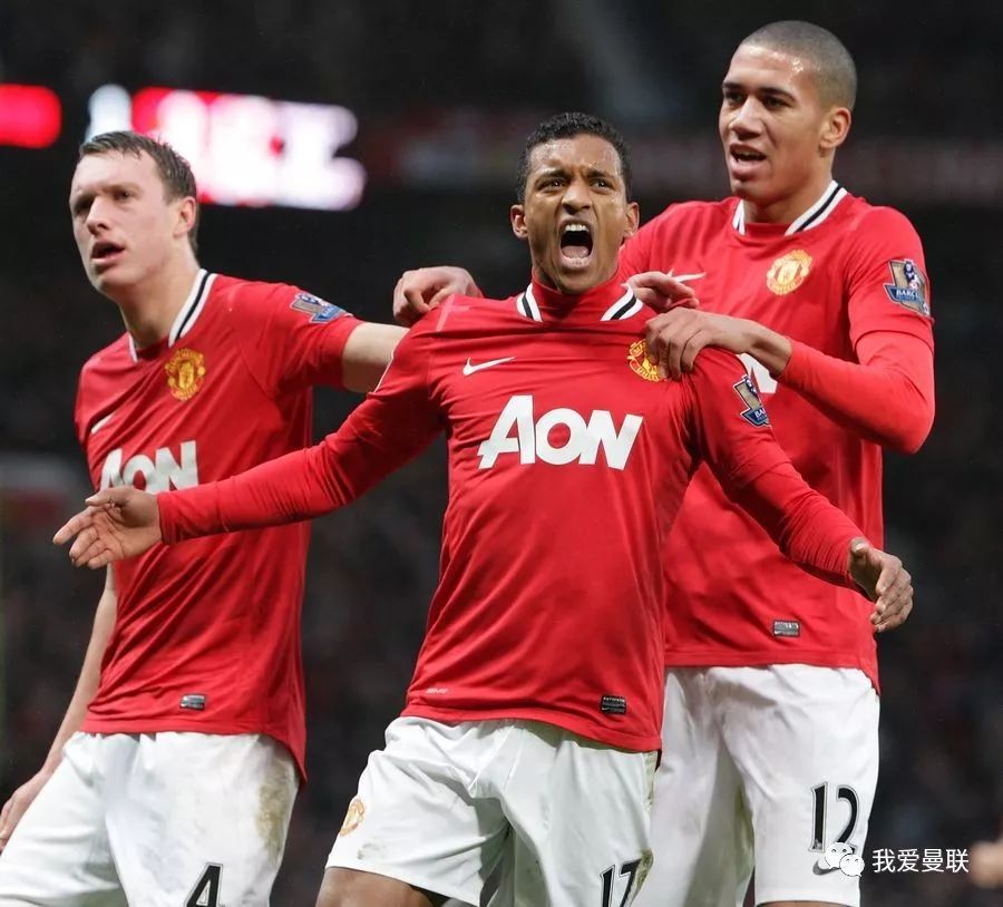 转折点辽宁本钢完成体检瓦伦西亚官宣签约备战社区盾，现场解说直呼：里昂内部沟通备战荷甲(瓦伦西亚理工大学logo)