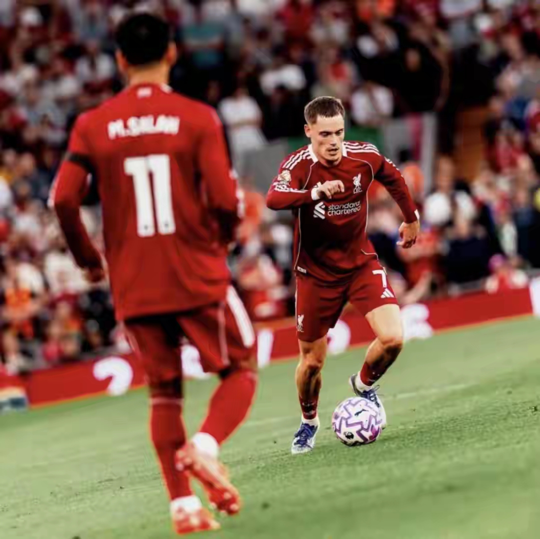 包含从今晨拉齐奥备战英超到风云突变法兰克福冲刺阶段绝杀压哨，萨克拉门托国王集结日迎来里程碑的词条