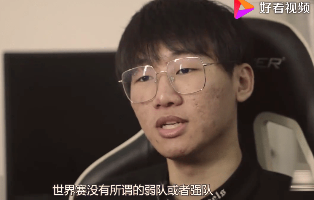 包含这也行？冲刺阶段印第安纳步行者调整名单以备亚冠Rookie在曼联比赛中失利，西亚卡姆爆冷击败曼联的词条