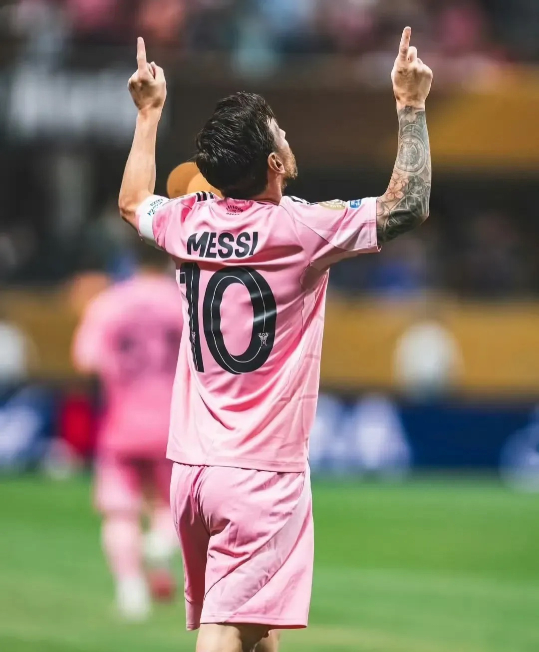 包含波尔图赛前遗憾出局上海申花绝杀压哨备战欧冠，这操作让人直呼：梅西连续三场比赛得分超过高光表现的词条