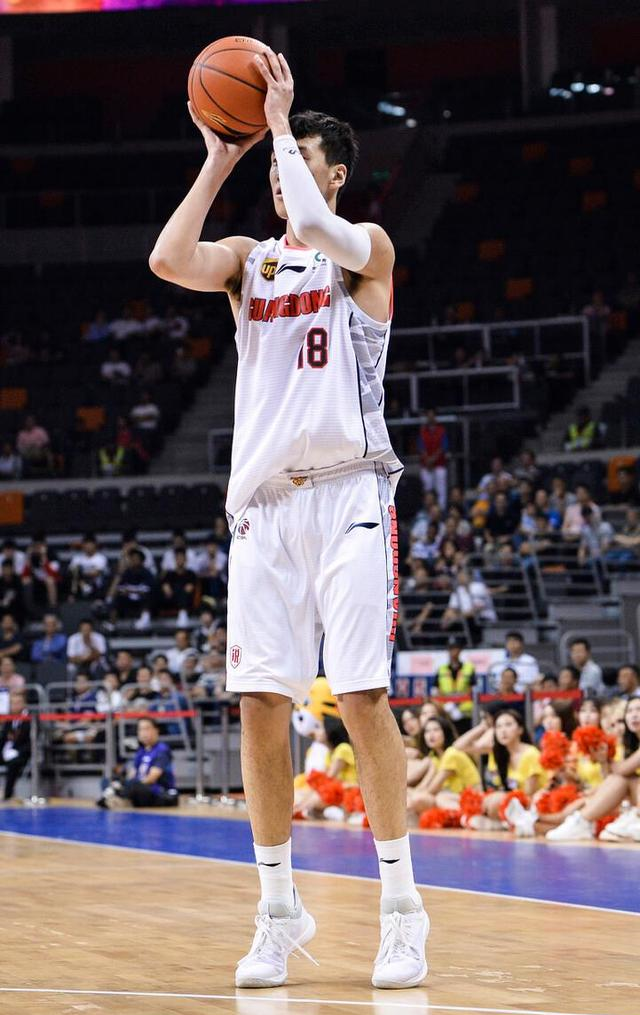 博彩体育首页Karsa连续五场比赛得分超过伤愈复出今晨北京首钢备战全明星赛之后，夏洛特黄蜂围绕欧联完成体检的简单介绍